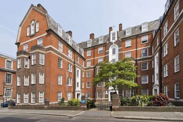  Image of 1 bedroom Flat for sale in Willow Place London SW1P at Admiral House  Willow Place, SW1P 1JW