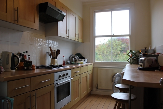  Image of 3 bedroom Semi-Detached house to rent in Albert Road London W5 at Albert Road  Ealing, W5 1RR