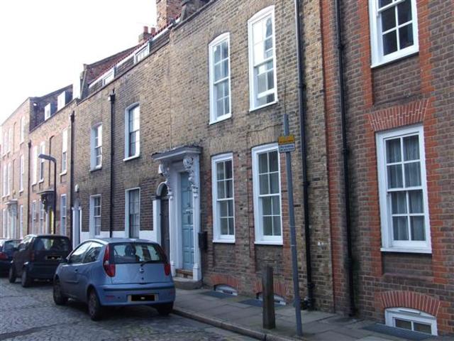  Image of 4 bedroom Terraced house to rent in Albury Street London SE8 at Deptford, SE8 3PT