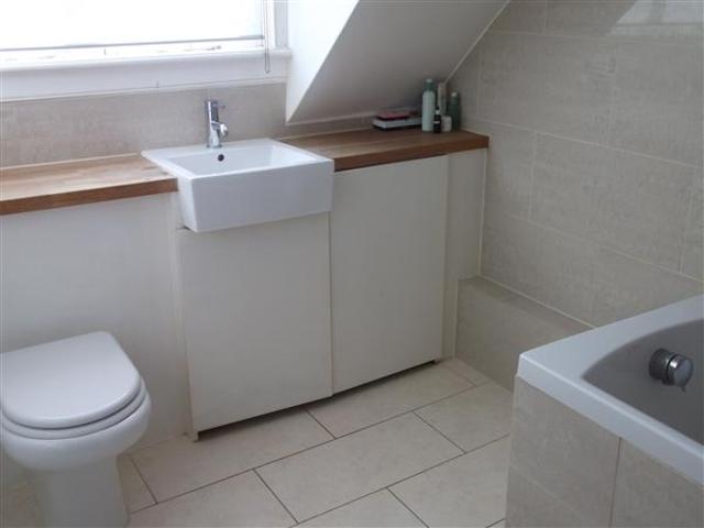  Image of 4 bedroom Terraced house to rent in Albury Street London SE8 at Deptford, SE8 3PT