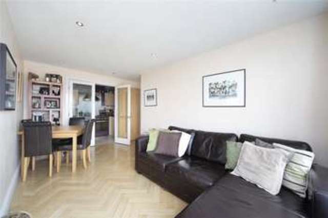  Image of 2 bedroom Apartment to rent in Smugglers Way London SW18 at Smugglers Way Wandsworth Wandsworth Town, SW18 1EN