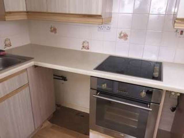 Image of 1 bedroom Property to rent in Anson Drive Southampton SO19 at Anson Drive  Southampton, SO19 8RQ