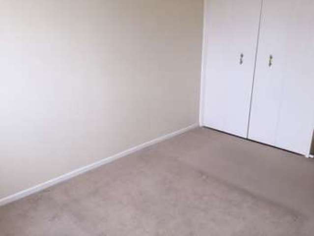  Image of 1 bedroom Property to rent in Anson Drive Southampton SO19 at Anson Drive  Southampton, SO19 8RQ
