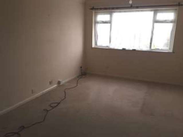  Image of 1 bedroom Property to rent in Anson Drive Southampton SO19 at Anson Drive  Southampton, SO19 8RQ