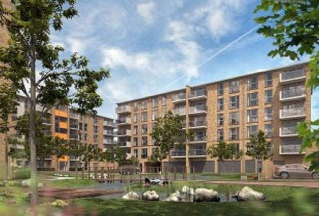  Image of 2 bedroom Apartment to rent in High Street Edgware HA8 at Apartments  Edgware, HA8 7TA