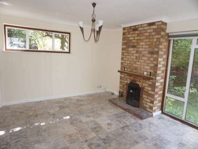  Image of 4 bedroom Detached house to rent in Asher Reeds Langton Green Tunbridge Wells TN3 at Langton Green Tunbridge Wells Langton Green, TN3 0AN