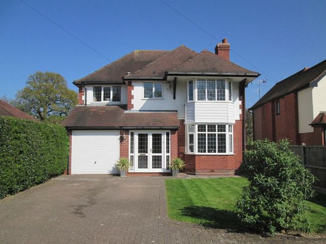  Image of 4 bedroom Detached house for sale in Evesham Road Astwood Bank Redditch B96 at Evesham Road Astwood Bank Redditch, B96 6EE