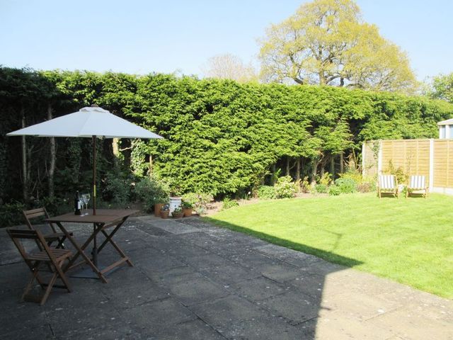  Image of 4 bedroom Detached house for sale in Evesham Road Astwood Bank Redditch B96 at Evesham Road Astwood Bank Redditch, B96 6EE