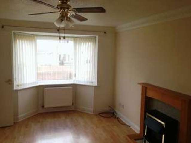  Image of 3 bedroom Semi-Detached house to rent in Stoney Royd Barnsley S71 at Stoney Royd Athersley Barnsley, S71 3NU