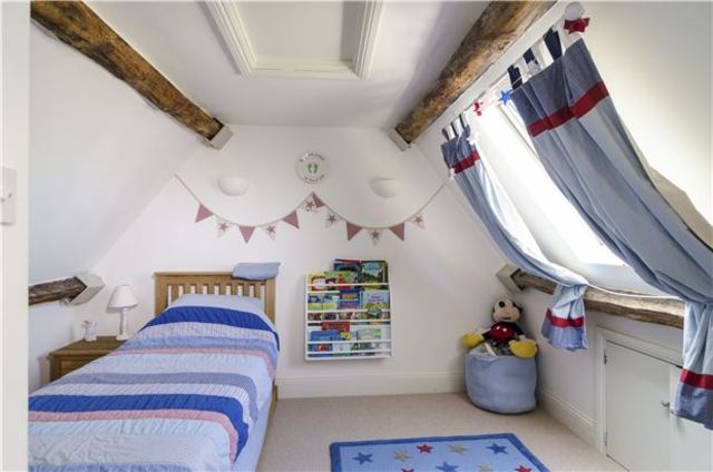  Image of 5 bedroom Property for sale in Bradford Road Atworth Melksham SN12 at Bradford Road Atworth Wiltshire, SN12 8HZ