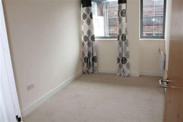  Image of 2 bedroom Flat to rent in The Bittoms Kingston upon Thames KT1 at Kingston upon Thames, KT1 2AN