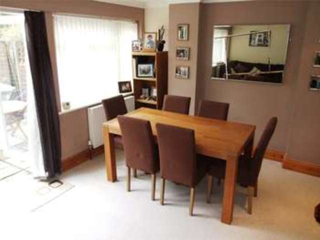  Image of 3 bedroom Terraced house for sale in Bathurst Road Winnersh Wokingham RG41 at Winnersh Wokingham Winnersh, RG41 5JB