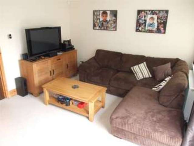  Image of 3 bedroom Terraced house for sale in Bathurst Road Winnersh Wokingham RG41 at Winnersh Wokingham Winnersh, RG41 5JB