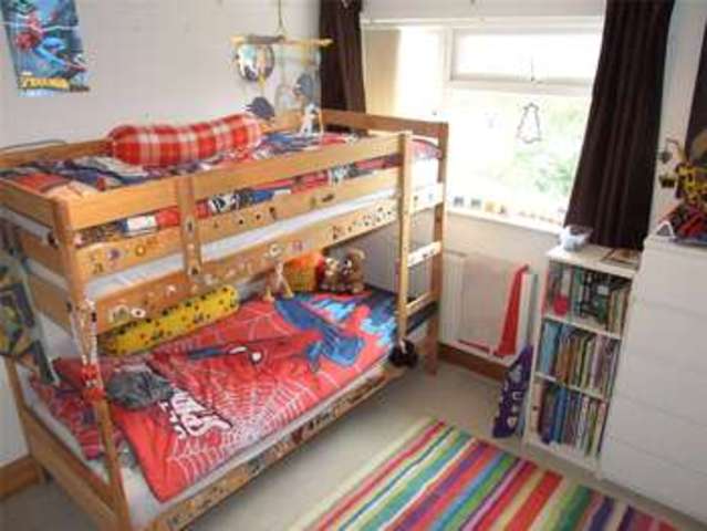  Image of 3 bedroom Terraced house for sale in Bathurst Road Winnersh Wokingham RG41 at Winnersh Wokingham Winnersh, RG41 5JB
