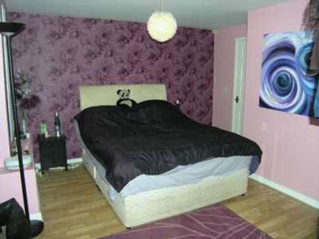  Image of 4 bedroom Semi-Detached house for sale in Water End Road Beacons Bottom High Wycombe HP14 at Water End Road Beacons Bottom Beacon