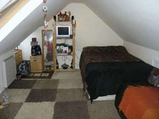  Image of 4 bedroom Semi-Detached house for sale in Water End Road Beacons Bottom High Wycombe HP14 at Water End Road Beacons Bottom Beacon
