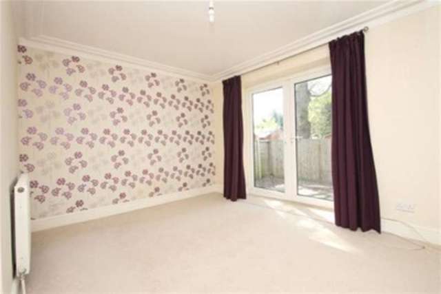  Image of 1 bedroom Flat to rent in Beckenham Road Beckenham BR3 at Beckenham, BR3 4PR