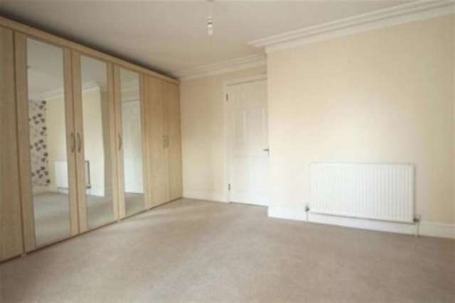  Image of 1 bedroom Flat to rent in Beckenham Road Beckenham BR3 at Beckenham, BR3 4PR