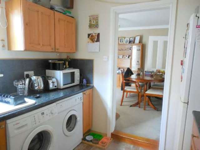 Image of 3 bedroom Terraced house for sale in Belmont Road Reading RG30 at Belmont Road  Reading, RG30 2UY
