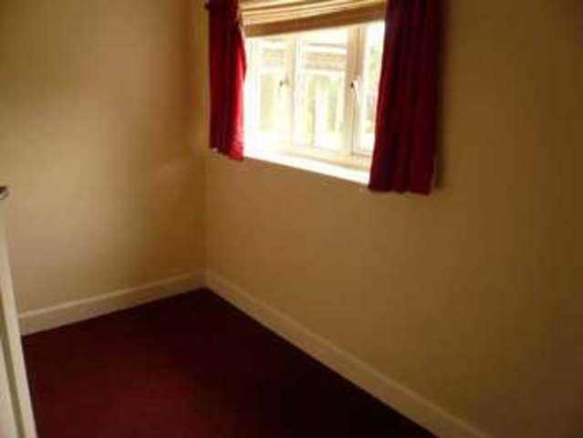  Image of 2 bedroom Cottage to rent in Canterbury Road Bilting Ashford TN25 at Canterbury Road Bilting Ashford, TN25 4HF