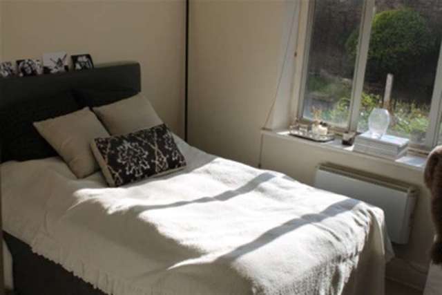  Image of 3 bedroom Flat to rent in Birkenhead Avenue Kingston upon Thames KT2 at Kingston upon Thames, KT2 6RU