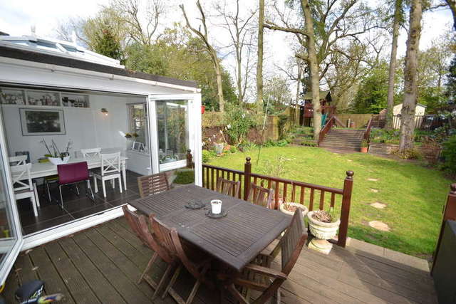  Image of 4 bedroom Semi-Detached house for sale in Bishops Avenue Thorley Bishop