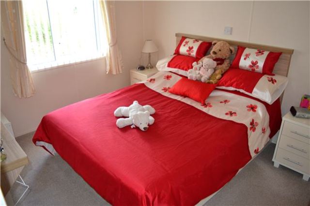  Image of 3 bedroom Detached house for sale in The Ridge West St. Leonards-on-Sea TN37 at East Sussex, TN37 7PP