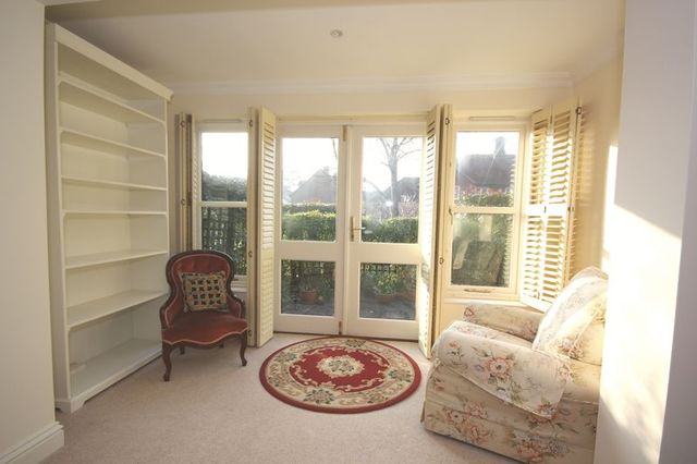  Image of 2 bedroom Flat for sale in Bluecoat Pond Christs Hospital Horsham RH13 at Bluecoat Pond Christs Hospital Horsham, RH13 0NW