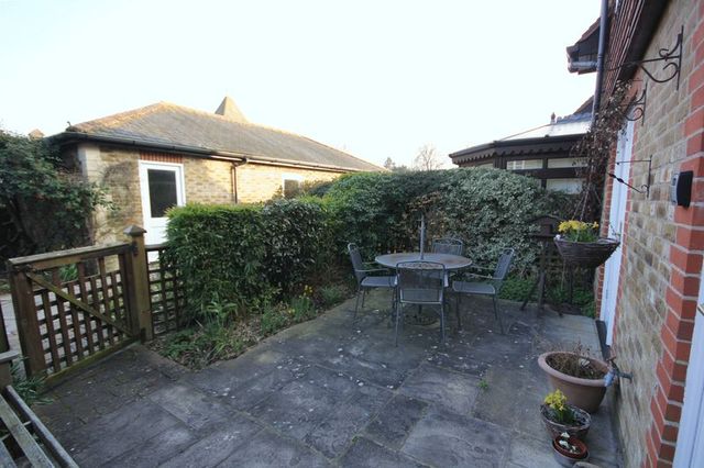  Image of 2 bedroom Flat for sale in Bluecoat Pond Christs Hospital Horsham RH13 at Bluecoat Pond Christs Hospital Horsham, RH13 0NW