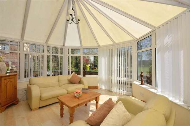  Image of 4 bedroom Detached house for sale in Boulevard Courrieres Aylesham Canterbury CT3 at Aylesham Canterbury Canterbury, CT3 3DT