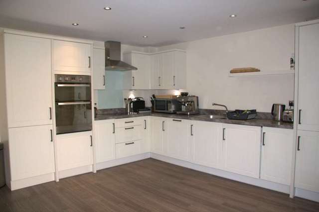  Image of 4 bedroom Detached house for sale in Bosgate Close Bozeat Wellingborough NN29 at Bosgate Close Bozeat Wellingborough, NN29 7JS