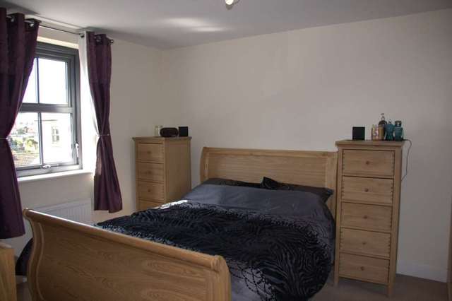 Image of 4 bedroom Detached house for sale in Bosgate Close Bozeat Wellingborough NN29 at Bosgate Close Bozeat Wellingborough, NN29 7JS