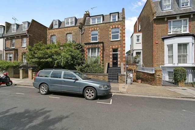  Image of 2 bedroom Property to rent in Brackenbury Gardens London W6 at Brackenbury Gardens  London, W6 0BP