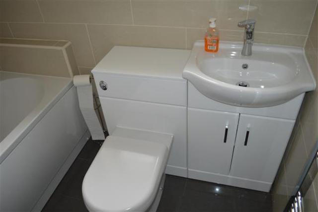  Image of 3 bedroom Semi-Detached house to rent in Brackleys Way Solihull B92 at Olton, B92 8QJ