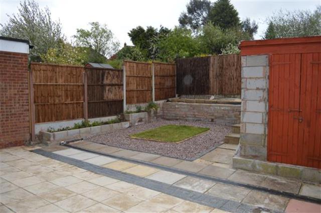  Image of 3 bedroom Semi-Detached house to rent in Brackleys Way Solihull B92 at Olton, B92 8QJ