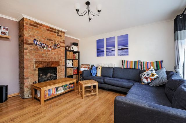  Image of 3 bedroom Terraced house for sale in Bradstocks Way Sutton Courtenay Abingdon OX14 at Bradstocks Way Sutton Courtenay Abingdon, OX14 4BZ