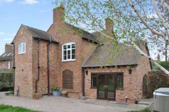  Image of 4 bedroom Detached house for sale in Bretforton Road Badsey Evesham WR11 at Bretforton Road Badsey Evesham, WR11 7XQ