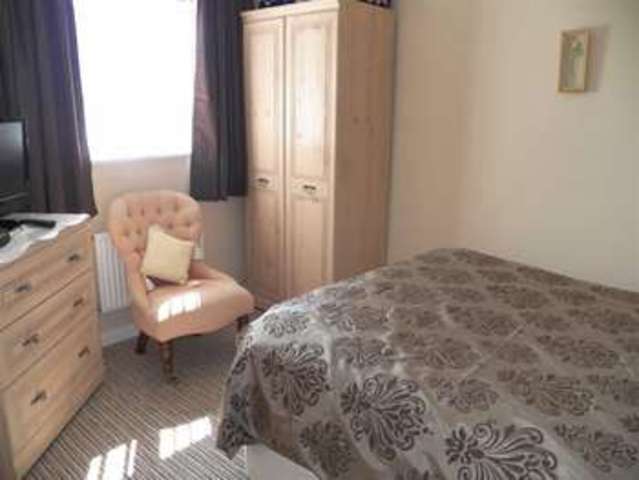  Image of 3 bedroom Property for sale in Broad Haven Close Penlan Swansea SA5 at Broad Haven Close Penplas Penplas, SA5 7NF