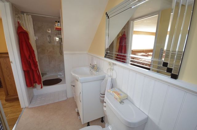  Image of 3 bedroom Detached house for sale in Broadsands Avenue Paignton TQ4 at Broadsands Avenue Broadsands Paignton, TQ4 6JJ