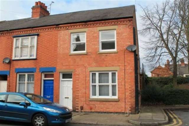  Image of 3 bedroom Terraced house to rent in Bulwer Road Leicester LE2 at Leicester, LE2 3BW