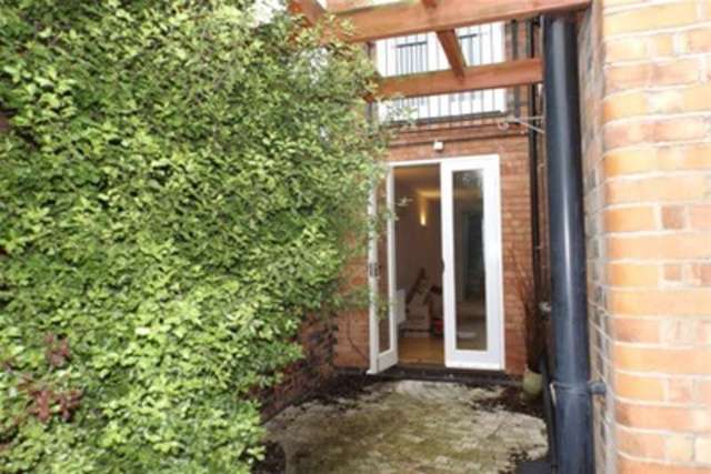  Image of 3 bedroom Terraced house to rent in Bulwer Road Leicester LE2 at Leicester, LE2 3BW