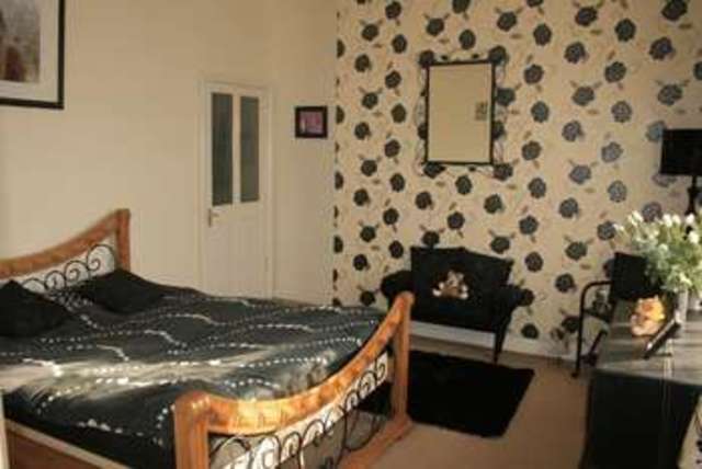 Image of 4 bedroom Terraced house for sale in Caldmore Road Walsall WS1 at Caldmore Road Caldmore Walsall, WS1 3RB