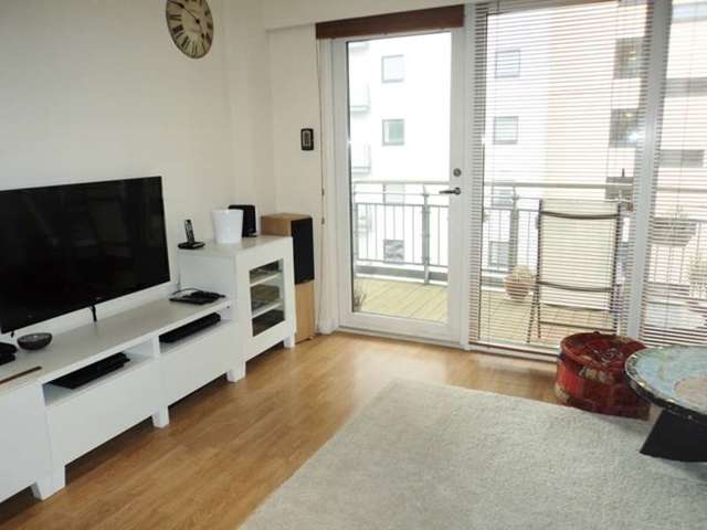  Image of 2 bedroom Apartment to rent in Victoria Wharf Watkiss Way Cardiff CF11 at Cambria, Victoria Wharf  Cardiff, CF11 0SA