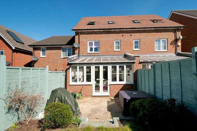  Image of 4 bedroom Detached house for sale in Cantium Place Snodland ME6 at Snodland, ME6 5FD
