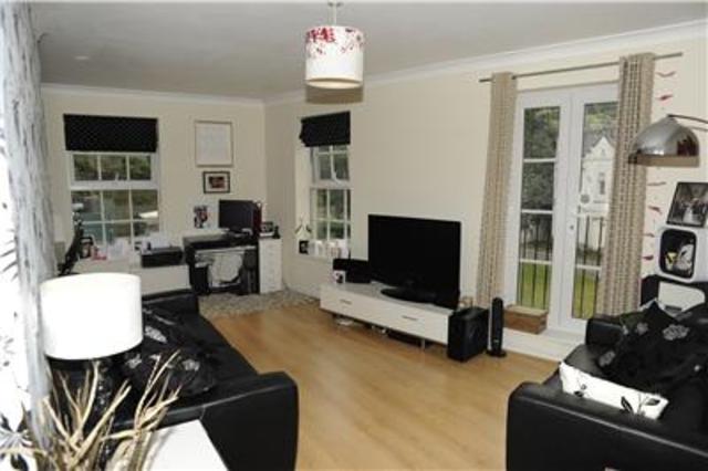  Image of 1 bedroom Flat to rent in Capability Way Greenhithe DA9 at Ingress Park  Kent, DA9 9GY