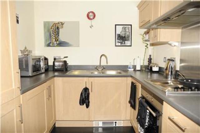  Image of 1 bedroom Flat to rent in Capability Way Greenhithe DA9 at Ingress Park  Kent, DA9 9GY