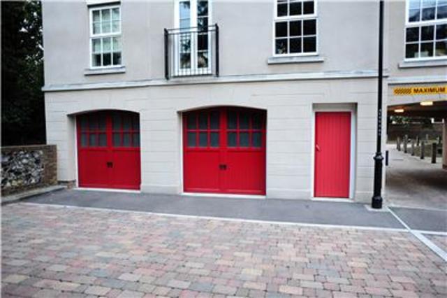  Image of 1 bedroom Flat to rent in Capability Way Greenhithe DA9 at Ingress Park  Kent, DA9 9GY