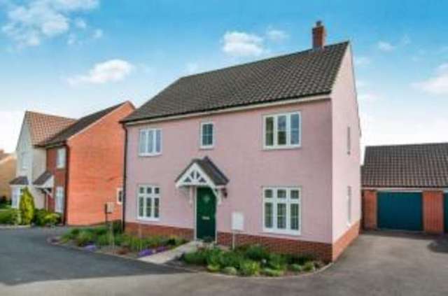  Image of 4 bedroom Detached house for sale in Beverley Close Carbrooke Thetford IP25 at Carbrooke Thetford Griston, IP25 6GS