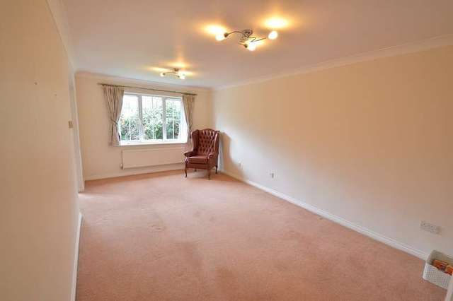  Image of 1 bedroom Detached house to rent in Catmint Close Chandler