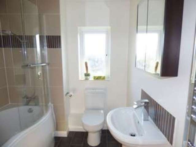  Image of 4 bedroom Detached house for sale in Cavie Close Nine Elms Swindon SN5 at Cavie Close Nine Elms Swindon, SN5 5XD